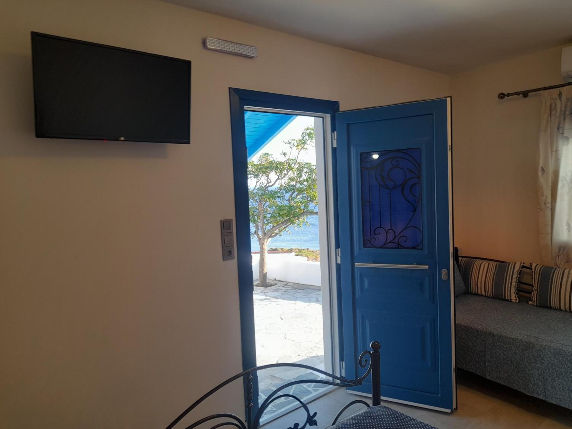 Studios Rena Fourni Exteriör bild